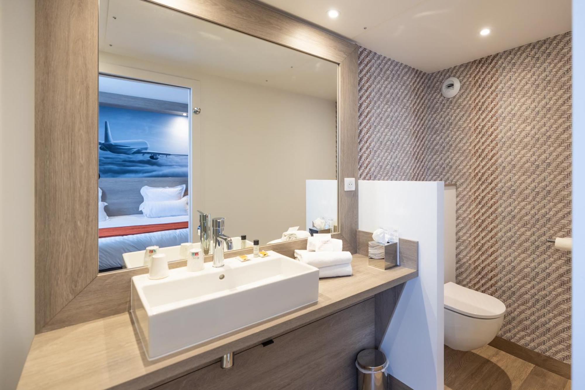 Best Western Saint Exupery Eysines - Bordeaux Ouest ภายนอก รูปภาพ