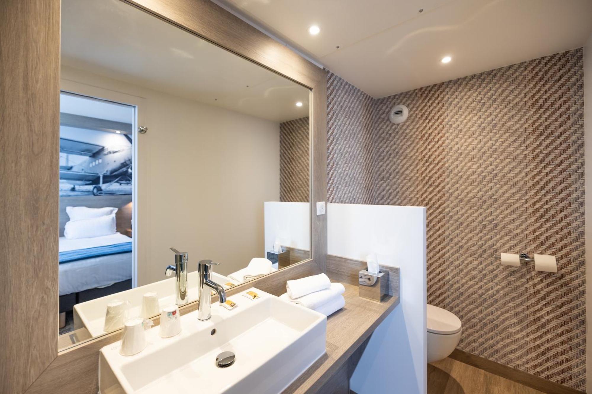 Best Western Saint Exupery Eysines - Bordeaux Ouest ภายนอก รูปภาพ