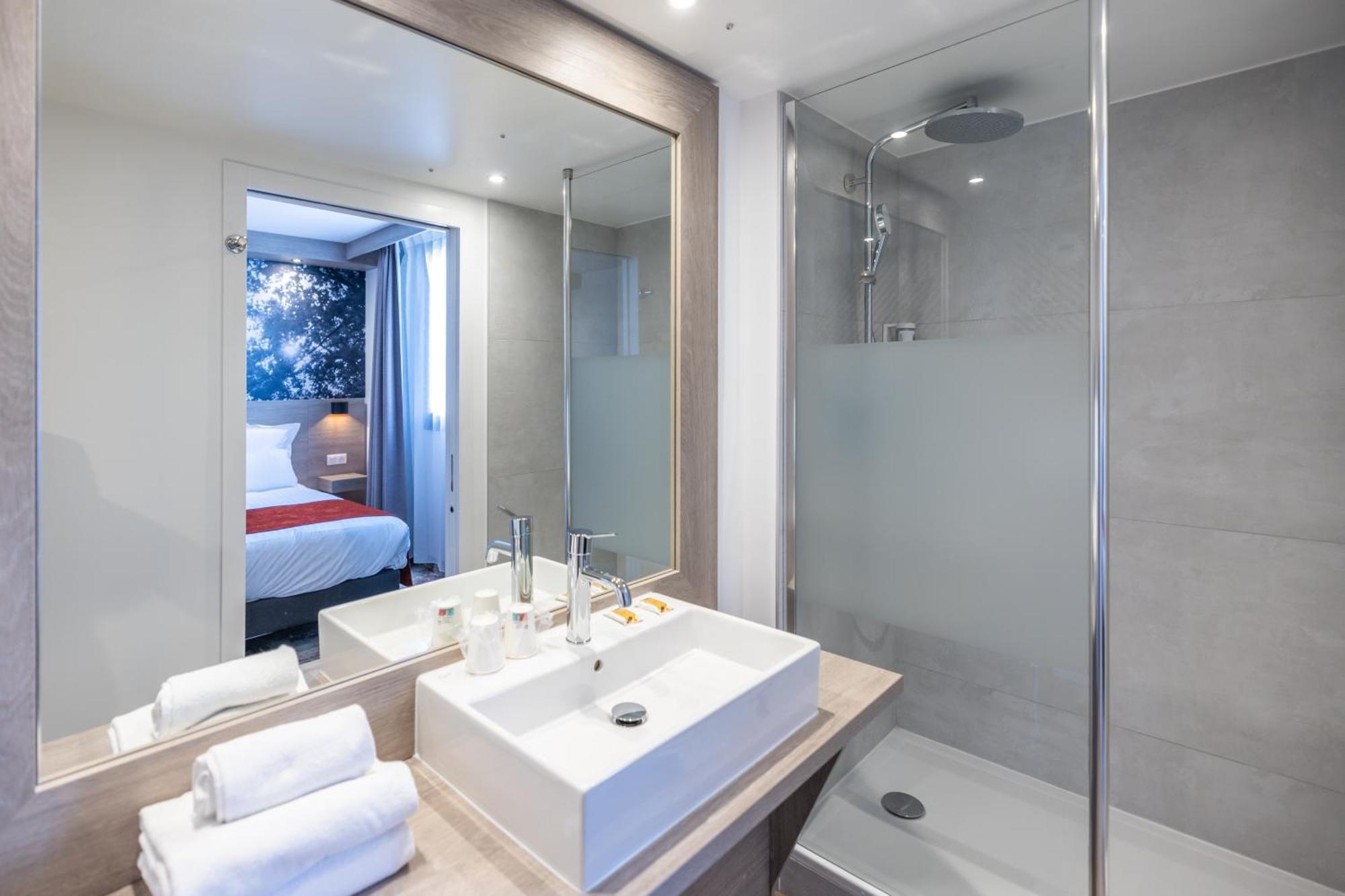 Best Western Saint Exupery Eysines - Bordeaux Ouest ภายนอก รูปภาพ